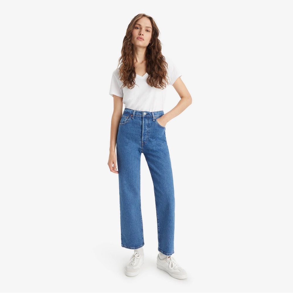 Levi’s Ribcage Straight Ankle Jeans